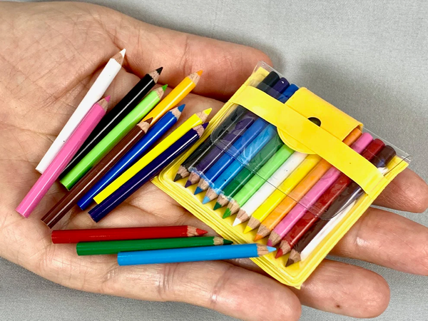Mikako's Colored Pencil 1&2 50色セット IMG_7079_1d4df63b-29c5-47d7-
