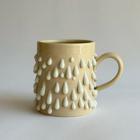 Philip Kupferschmidt: Coffee Mug in Sand